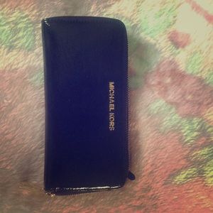 Black Michael Kors wallet